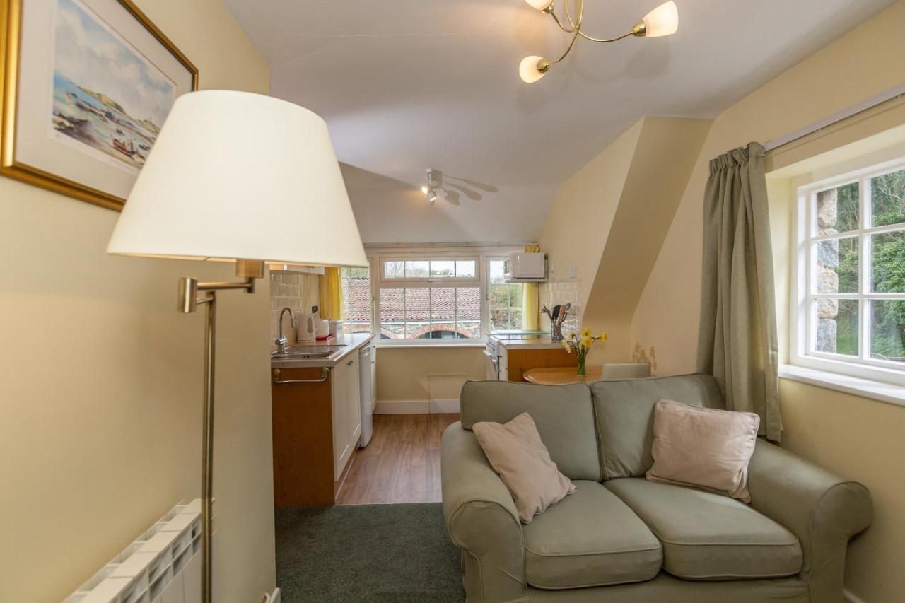 Le Douit Farm Self Catering Villa Saint Martin ภายนอก รูปภาพ